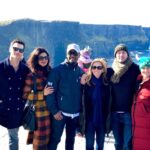 Priyanka Chopra Instagram – The cast that hangs together stays together. ❤️❤️ @themarleematlin @blairunderwood_official @thejohannabraddy @alanpowell10 @jakeamclaughlin u were missed @russelltovey Cliffs Of Moher – Galway, Irlanda