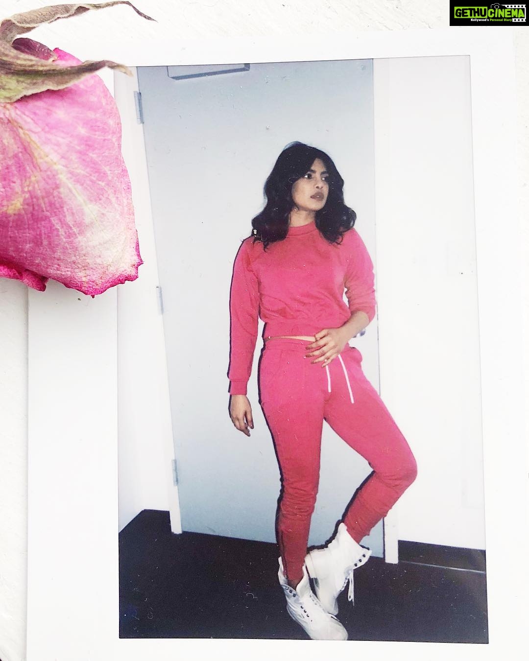 Priyanka Chopra Instagram - 💖 #OOTN 💖 New York, New York