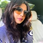 Priyanka Chopra Instagram - The only appropriate way to celebrate #NationalSelfieDay 👆🏽