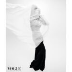 Priyanka Chopra Instagram - 🖤 @vogueaustralia