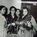 Priyanka Chopra Instagram - An amazing old photo my masi(aunt) @neelaakhouri sent over with her,my mother @madhumalati ,my late grand parents Madhu Jyotsna and Manhar krishna Akhouri with the late former PM of India Indira Gandhi. #just #Roots #history #family ❤️🙏🏼