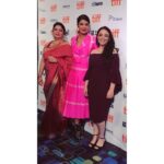 Priyanka Chopra Instagram - Team #Pahuna before the TIFF world premiere of our beautiful project. So many feels. #TIFF17 @paakhi @madhuchopra @purplepebblepictures @fendi @niravmodijewels