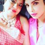 Priyanka Chopra Instagram – On our way.. Pre premiere carfie! #producerlife @madhuchopra @fendi @niravmodijewels #pahuna @tiff_net