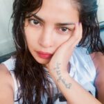 Priyanka Chopra Instagram - When u wake up way before you are supposed to! #upallnightsleepallday #grr #jetlaggedtothemax