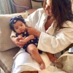 Priyanka Chopra Instagram - Masi and baby.. @shireen_shiva_rose ❤️❤️❤️🌸😍