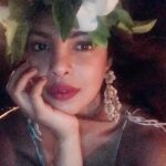Priyanka Chopra Instagram - Dekhti hai ... jis tarah se teri nazrein.. mujhein.. main khud Ko chupaon kahaan... 💋#birthdayfeels🎈🎂🎉