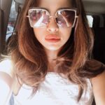 Priyanka Chopra Instagram - Monday mornings... let's go. 🙏🏼💛#carfies