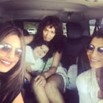 Priyanka Chopra Instagram – Malibu life! #friendsforlife❤ @mubinarattonsey @jazmasri #liam #carfie🚘