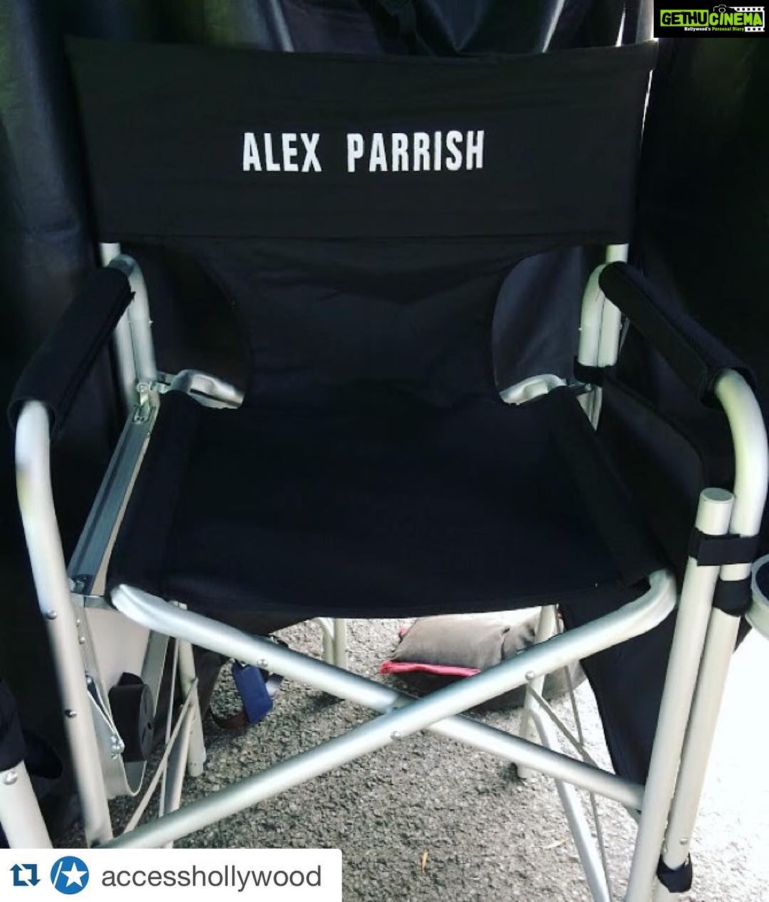 Priyanka Chopra Instagram - The #QuanticoTakeover begins! Let's do this @accesshollywood #Repost @accesshollywood with @repostapp. ・・・ My constant companion as I embarked on this new and exciting journey. Hi…I’m Alex Parrish and welcome to my world in #Quantico! #BehindTheScenes #QuanticoTakeover -@PriyankaChopra