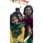 Priyanka Chopra Instagram - Friends, family, feasts & prayers.... Celebrating Saraswati Puja with @basuanurag is always special. Thanks sirji for the yum food & prasad!
