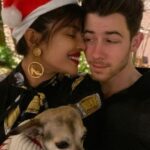 Priyanka Chopra Instagram - Perfect❤️ From our family to yours, happy holidays and a happy, healthy New Year. @nickjonas @diariesofdiana London, United Kingdom