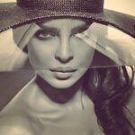 Priyanka Chopra Instagram - I see you....