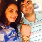 Priyanka Chopra Instagram - Happy early morning Rakhi with @siddharthchopra89 ! I'm blessed to have my brothers..