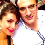 Priyanka Chopra Instagram - Long night at shoot.. @Parmeetsethi makes it fun!!!