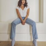 Priyanka Chopra Instagram – Blue jean baby 💙 📸:@cibellelevi