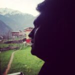 Priyanka Chopra Instagram - Director lost in thought!! #MaryKom #OmangKumar