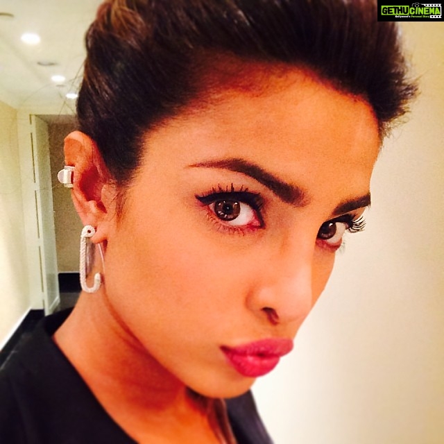 Priyanka Chopra Instagram - Love my new earrings!! Thx @singerblinger