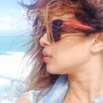 Priyanka Chopra Instagram - Bye bye Island # 1 .. Off to the next stop!! Can't wait to c u familia...