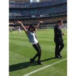 Priyanka Chopra Instagram - .@TeamPriyanka: 'Kicking' it off...@priyankachopra style... PC does the coin toss for the Real Madrid vs Everton match! pic.twitter.com/eXQl1rA8x3