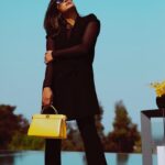 Priyanka Chopra Instagram - “Sun is shining, the weather is sweet…” @fendi @fisforfendi #FendiPeekaboo #Fendicons   📷: @divya_jyoti Styling: @luxurylaw Los Angeles, California