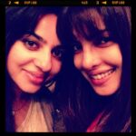 Priyanka Chopra Instagram - Sibling love!! @howsillyofme n I!! Love u Priyam pampoo! Midnight run to Denny's!