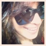 Priyanka Chopra Instagram - Early morning giggles! Smile n the world smiles with u.....good morning world