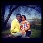 Priyanka Chopra Instagram - Mom n dad at a picnic last month... Cute