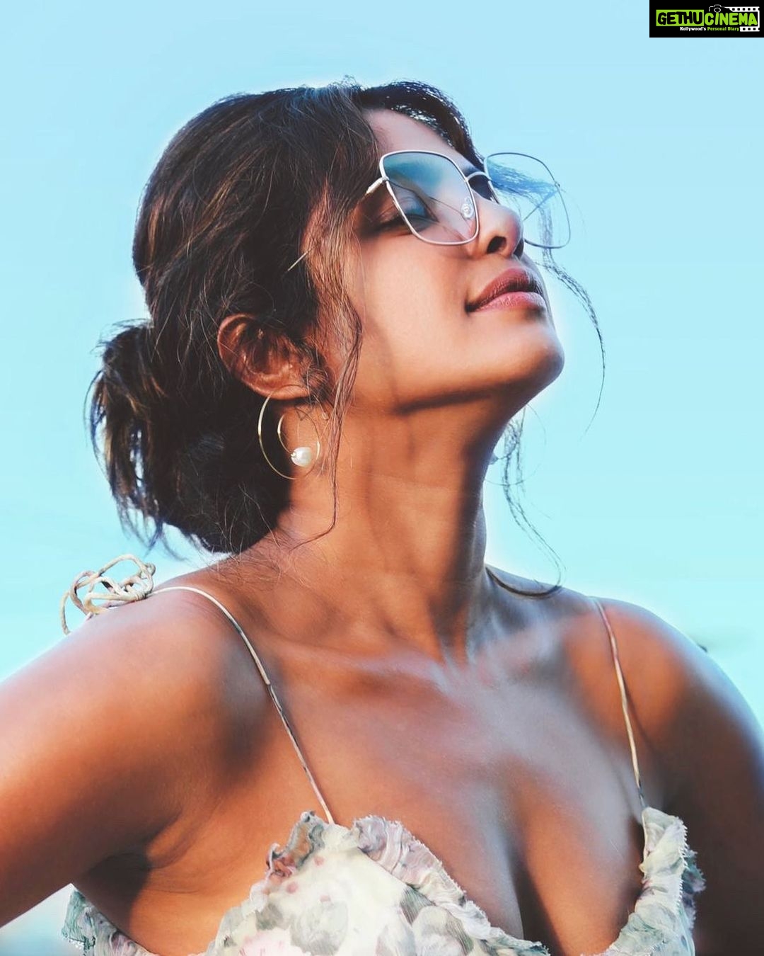 Priyanka Chopra Instagram - The last few days of summer... 📷: @divya_jyoti Los Angeles, California