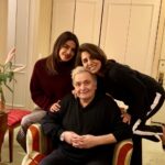 Priyanka Chopra Instagram – My heart is so heavy. This is the end of an era. #Rishisir your candid heart and immeasurable talent will never be encountered again. Such a privilege to have known you even a little bit. My condolences to Neetu maam, Ridhima, Ranbir and the rest of the family. Rest in peace Sir. #rishikapoor