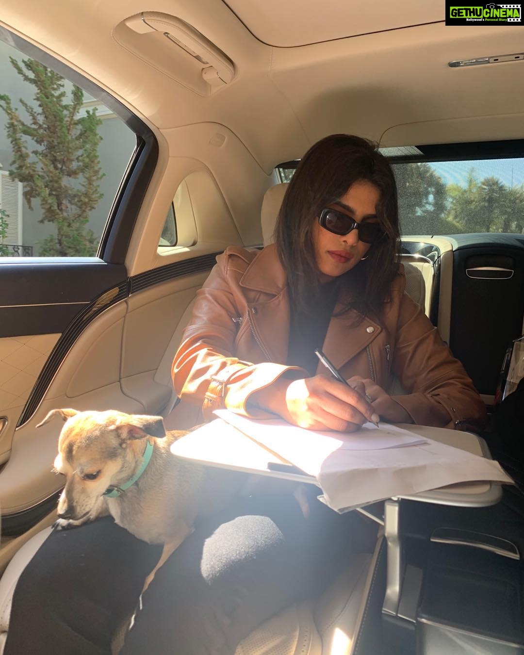 Priyanka Chopra Instagram - Another day at the office. 😂💪🏽 @diariesofdiana 📸 @emeraldlily__ Beverly Hills