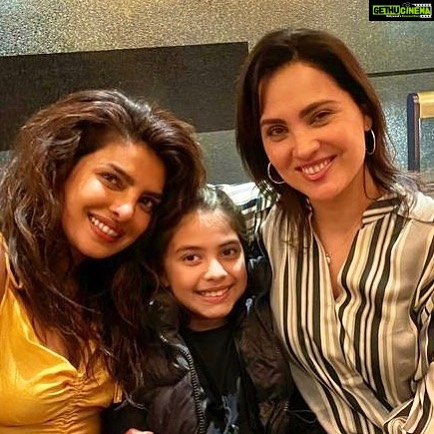 Priyanka Chopra Instagram - 21 years and counting.. friendships that can pick up at any given time… @larabhupathi and her most shining star. Saira you’re definitely your mums daughter. Adore you. So much love for these ladies. And so many memories. Also Missed you #Pradeepguha 🙏🏽❤️ London, United Kingdom