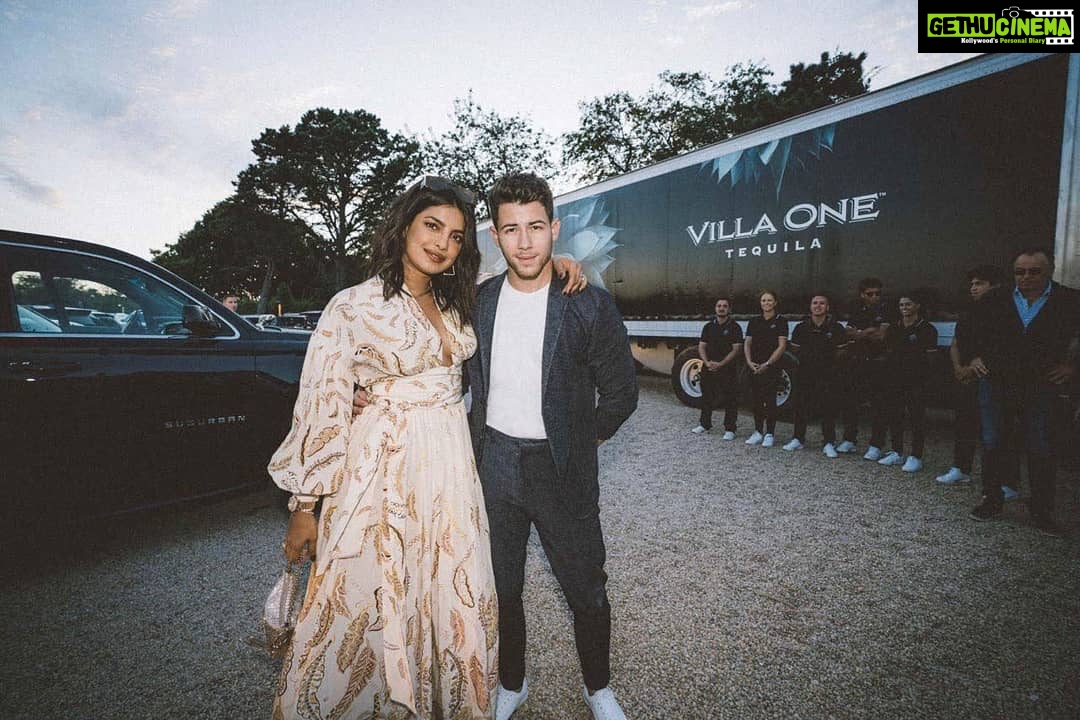 Priyanka Chopra Instagram - So proud. When you own your own tequila at 27! @villaone ❤
