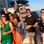 Priyanka Chopra Instagram - When the crew looks this good 🎉🙌🏽❤️ Miami, Florida