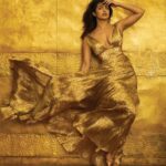 Priyanka Chopra Instagram – Staying golden @voguemagazine