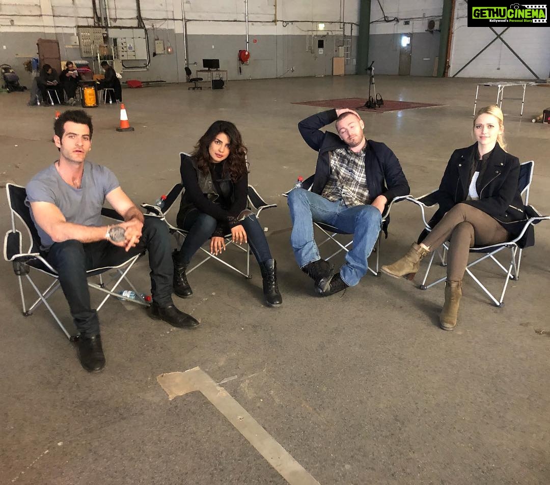 Priyanka Chopra Instagram - Before the last shot of this season.. the ones left behind! We may be tired but we ain’t out! Season wrap on #quantico season 3! Coming to u now! We did our bit! U do yours. Catch us on the season premiere Thursday april 26th 10/9c only on @abcnetwork @thejohannabraddy @alanpowell10 @jakeamclaughlin Dublin, Ireland