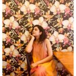 Priyanka Mohan Instagram - Serene :) #flowerwalls