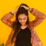 Priyanka Mohan Instagram - 🌸 #goa#loveforyellowwalls#floral PC: @deeksharaoo 😘