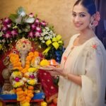 Raai Laxmi Instagram – Ganpati Bappa Morya 🙏 
Happy Ganesh Chaturti Everyone 🌹🌹🌹 God Bless 😊😁😇😘💖 lots of love 💕