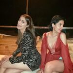 Raai Laxmi Instagram - When ur friend says to take her best profile pic 🤪🤪🤪 @poppyjabbal