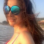 Raai Laxmi Instagram – All my worries wash away when I m by the sea 🤩🌊 #beachgirl #waterbaby #ibelonghere my happy place 🌊🌊🌊