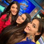 Raai Laxmi Instagram – ‪Wat a moment after ages I m catching up with these lovely girls on #hellosagowithshruti 💐 #sangeetha @shrutzhaasan had so much fun chitchatting 😀💖 coming soon @SunTV ‬