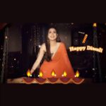 Raai Laxmi Instagram – May this divine light of DIWALI spread in to your life 💥💖 wishing u Peace , Prosperity, Happiest and Good health muahhhh ❤️ have a safe and colourful one 💥 #HappyDiwali 💥 #festivevibes #lights #lovingit 🤩❤️