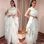 Raai Laxmi Instagram - Filmfare 💖 #redcarpet #jiofilmfareawards2018 dolled up In a beautiful new collection by @shravankummar 💖
