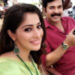 Raai Laxmi Instagram – ‪On the sets of #OruKuttanadanBlog with my ever green co-star Mammukka ☺️😁✨ #malayalammovie #kerala #lovemyjob ❤️‬