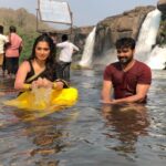 Raai Laxmi Instagram – Getting roasted in the sun🌞🙄🙇🏻‍♀️ this is how me & @Actor_Jai decided to cool ourselves down from heat Stokes 🤷🏻‍♀️ #neeya2 #wehavenochoice #athirapillyfalls #actorslife #shooting🐍