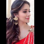 Raai Laxmi Instagram – ‪Right from the sets of #neeya2 #inmaking 🐍🐍🐍🐍🐍 #Oneofmylooks 💫✨❤️‬