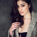 Raai Laxmi Instagram – ‪Happy December everyone 💐😘 have a blast and make this year a memorable one 🌹lots of love ❤️ #lastmonthof2017 💃😁 #Celebrations ❤️‬pic by @ag.shoot 😍❤️