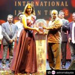 Raai Laxmi Instagram - 🙏🙏🙏 #Repost @astromalaysia with @repostapp ・・・ The 3rd edition of the International Indian Trade Expo and Deepavali Kondattam 2017 was launched today at GM Klang Wholesale City by Raai Laxmi, popular Indian actress predominantly known for her roles in Malayalam, Tamil, Telegu and Kannada films.