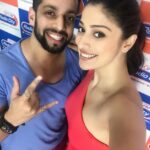 Raai Laxmi Instagram - ‪Fun chat session with @Salilacharya 😁we can talk non stop .... Super fun #julie2 #promotion #day2 #radiocity #mumbai ‬