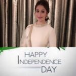 Raai Laxmi Instagram - Happy Independence Day 🇮🇳Jai hind #lovemycountry ❤️🌹✨